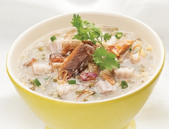 Cháo cá chép là món cá chép cho bà bầu an thai hiệu quả